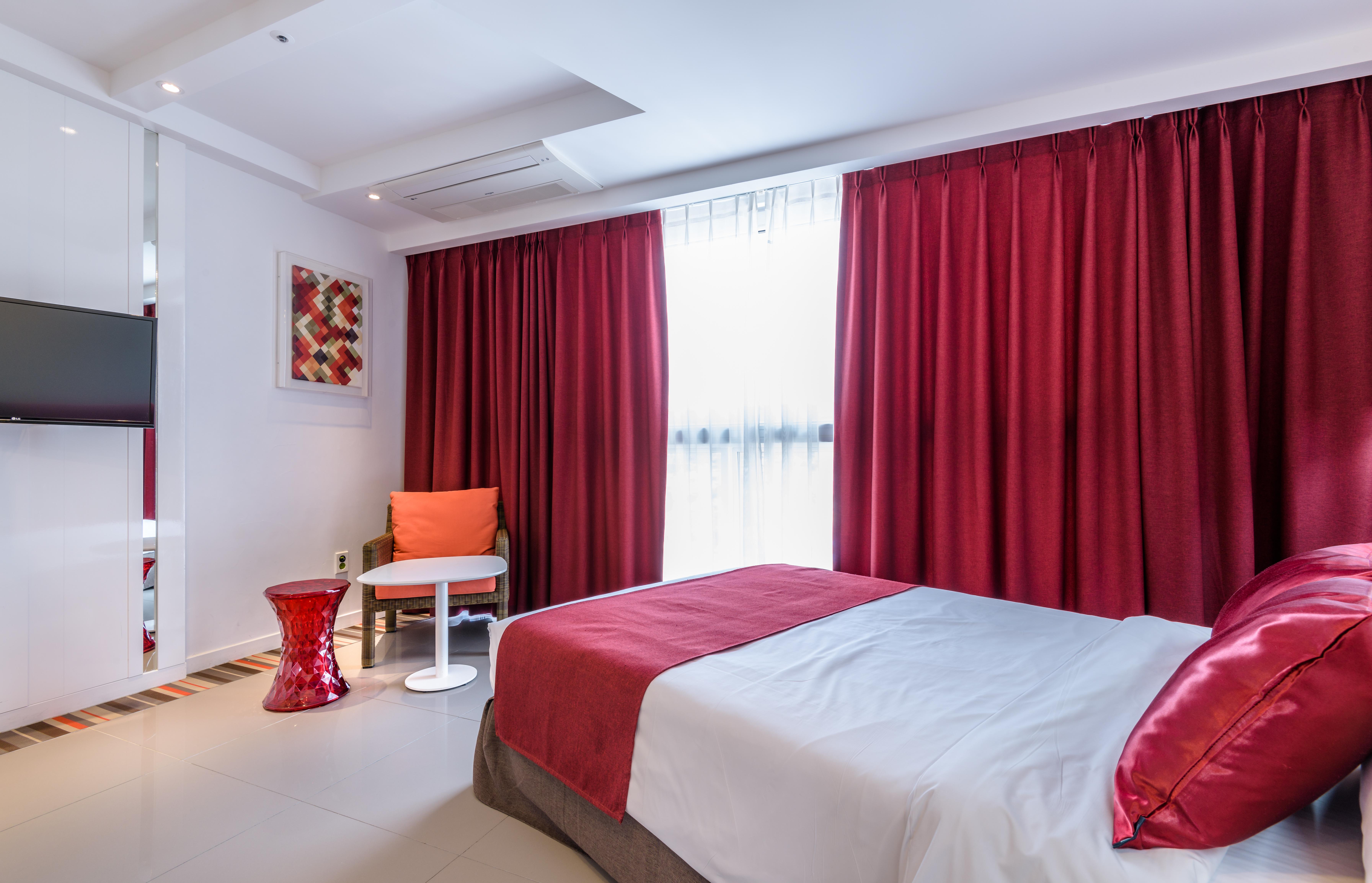 Aimi Jeju Beach Hotel Екстер'єр фото