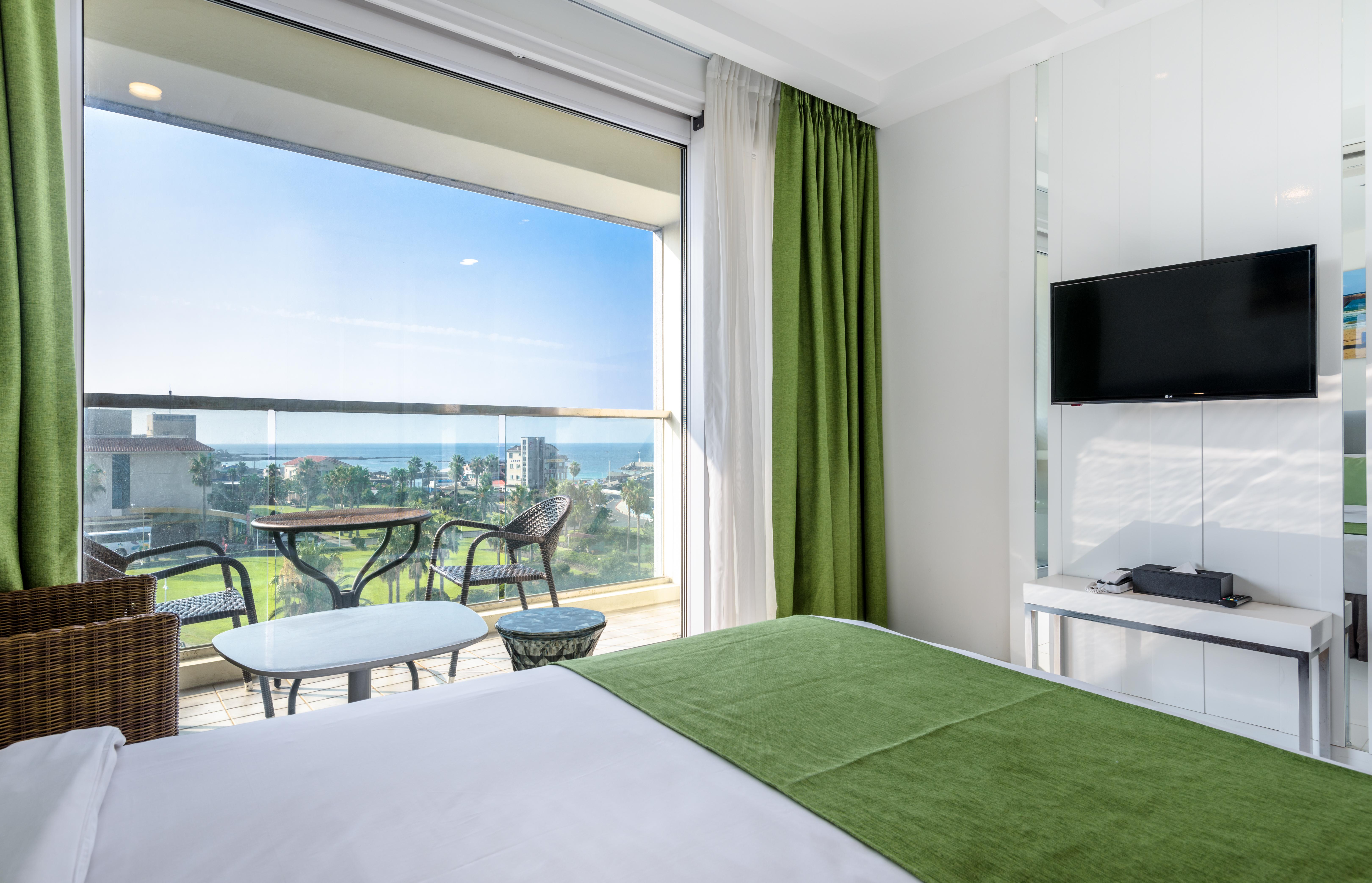 Aimi Jeju Beach Hotel Екстер'єр фото