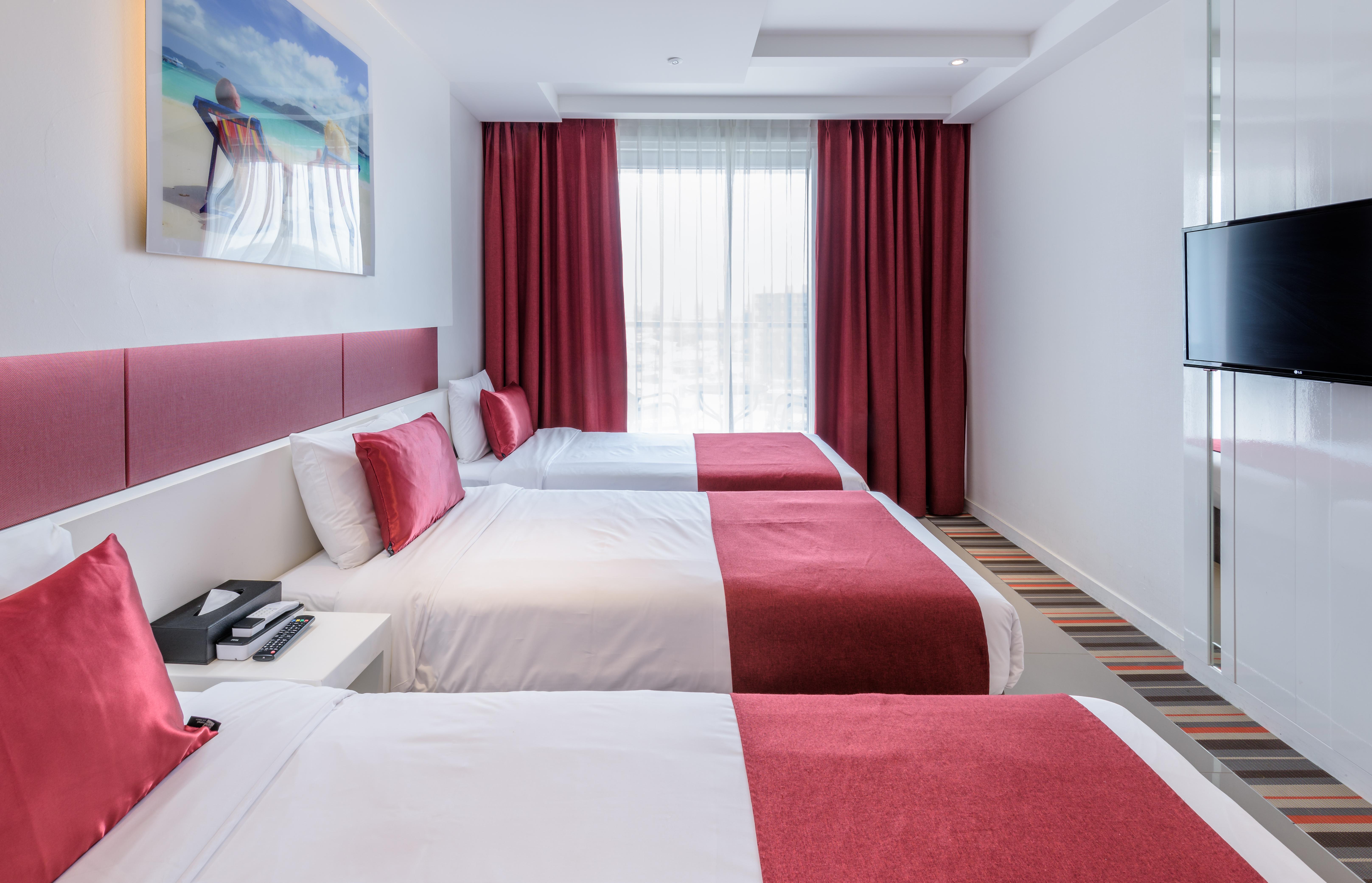 Aimi Jeju Beach Hotel Екстер'єр фото