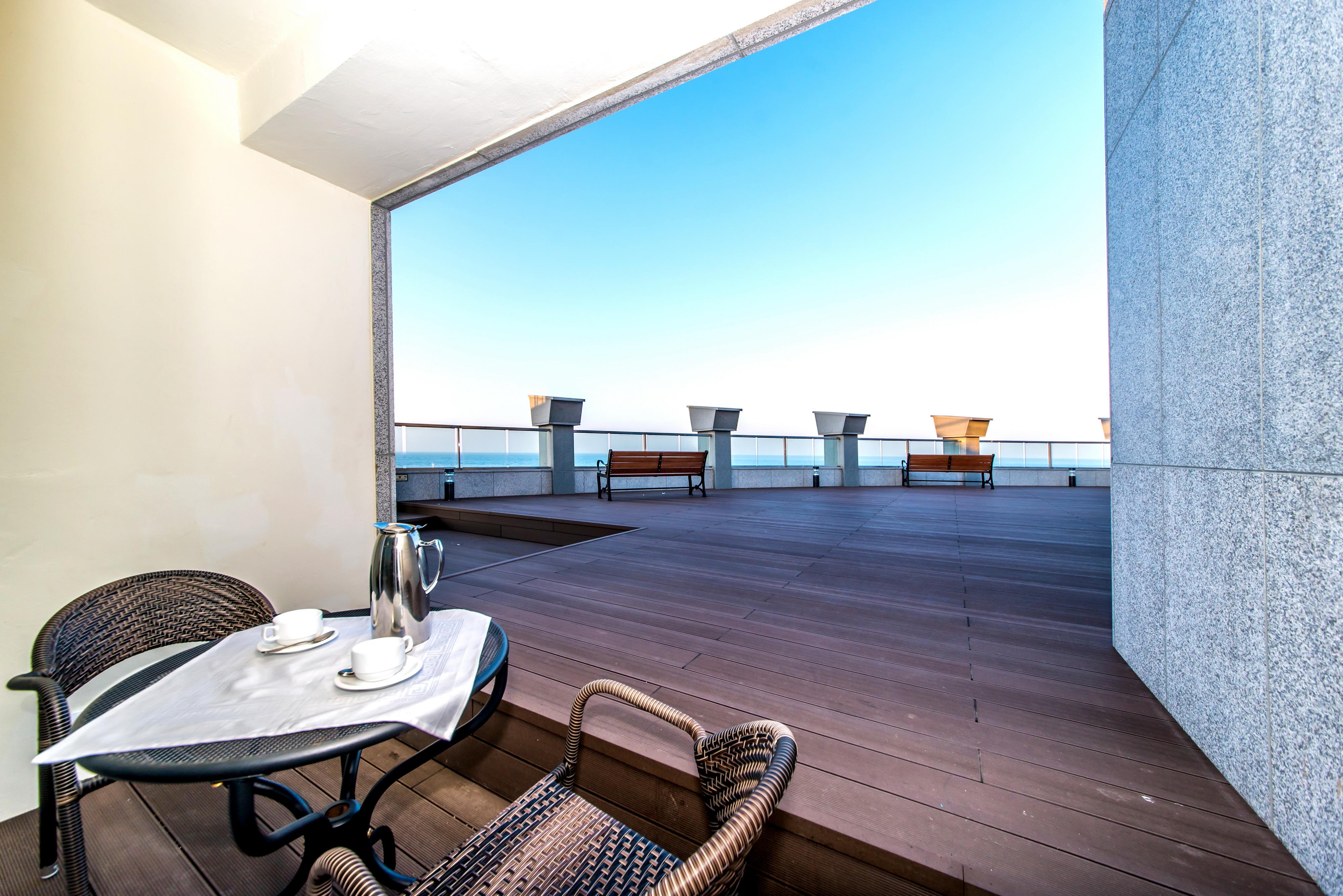 Aimi Jeju Beach Hotel Екстер'єр фото