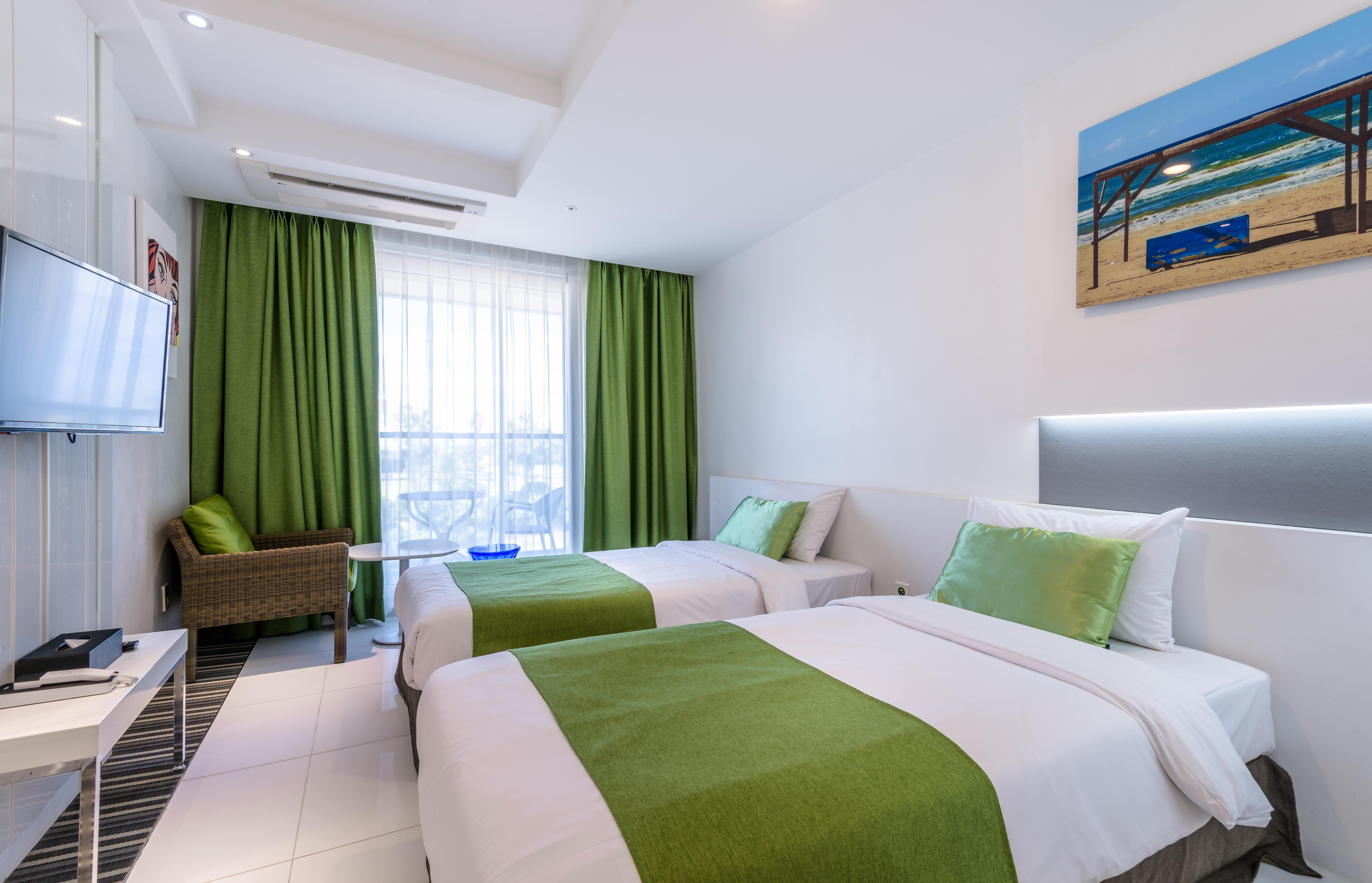 Aimi Jeju Beach Hotel Екстер'єр фото