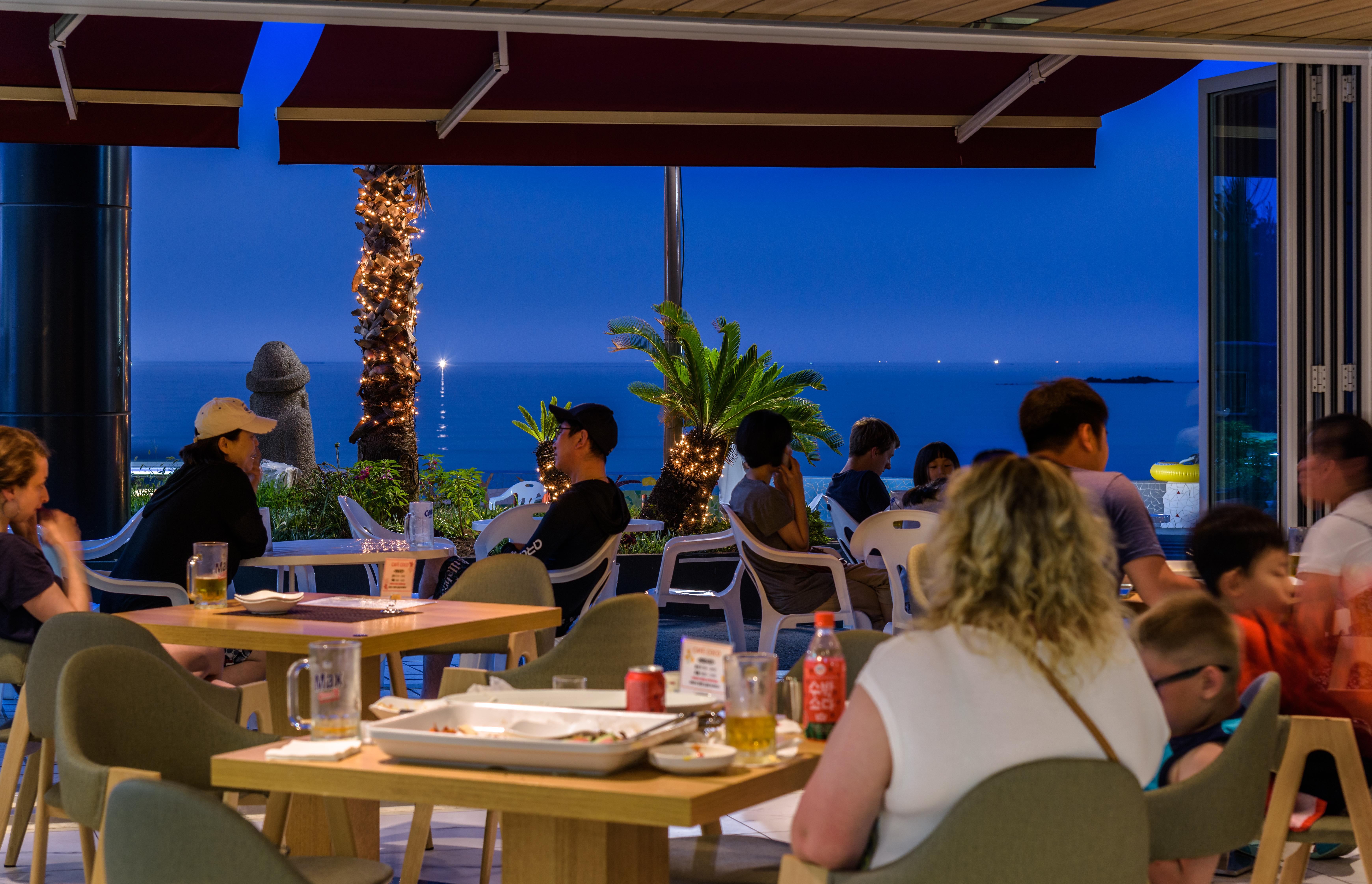 Aimi Jeju Beach Hotel Екстер'єр фото